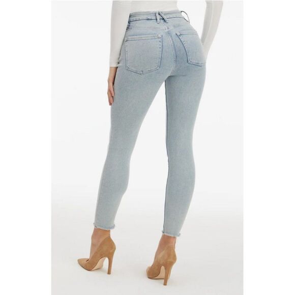 GOOD AMERICAN Good Legs Raw Edge Crop Skinny Jeans In Blue                   418 - Picture 2 of 16